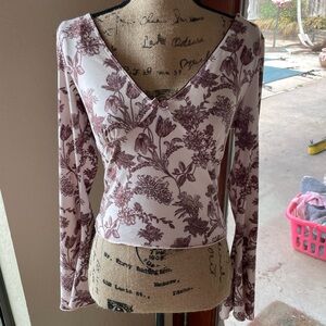 Floral V-Neck Long Sleeve Top - Pink